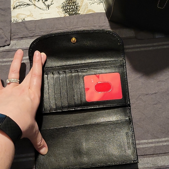 Dooney & Bourke leather handbag - Picture 16 of 16